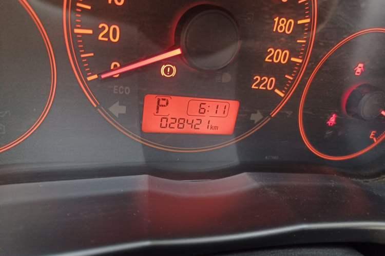 Used Honda Gienia 2017 1.5L CVT Classic Edition Odometer Close Up