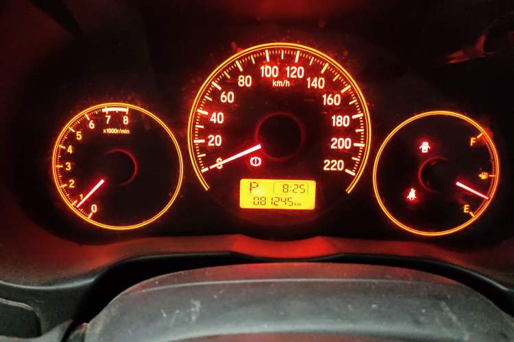 Used Honda Gienia 2017 1.5L CVT Classic Edition Odometer Close Up