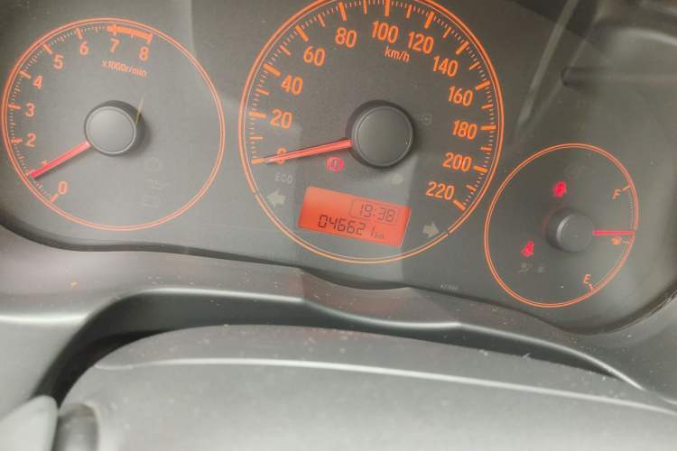 Used Honda Gienia 2017 1.5L Manual Classic Edition Odometer Close Up