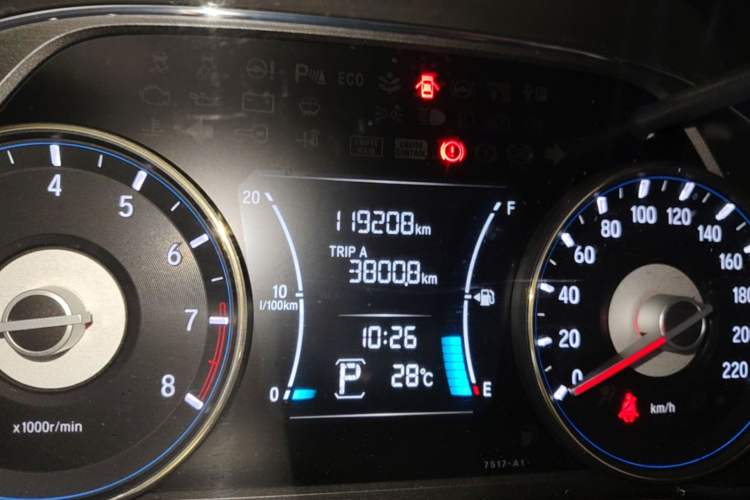 Used Honda Gienia 2017 1.5L CVT Fashion Edition Odometer Close Up