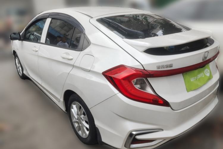 Used Honda Gienia 2017 1.5L Manual Classic Edition Rear Left 45 Deg