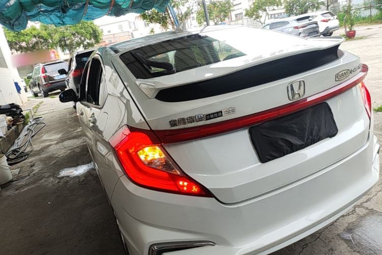 Used Honda Gienia 2017 1.5L CVT Classic Edition Rear Left 45 Deg