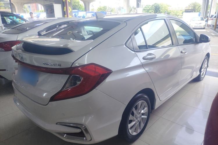 Used Honda Gienia 2017 1.5L CVT Comfort Version Rear Right 45 Deg