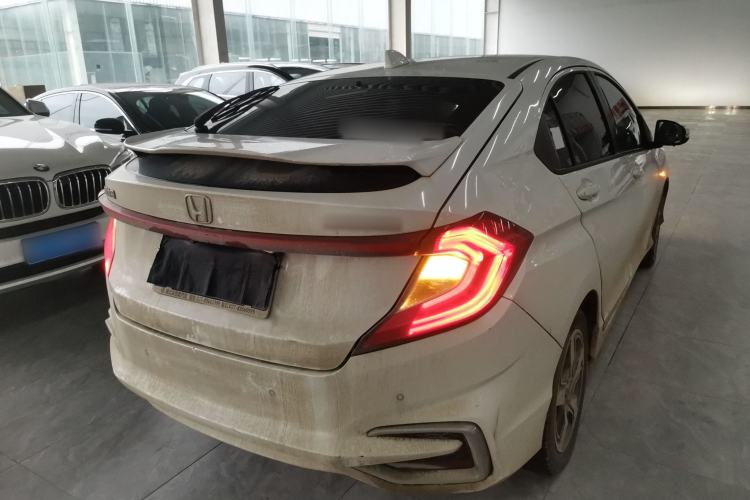 Used Honda Gienia 2017 1.5L CVT Fashion Edition Rear Right 45 Deg