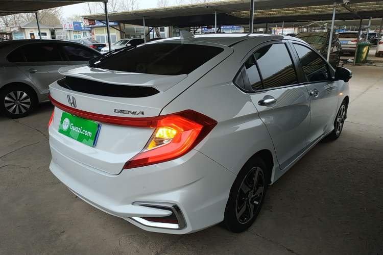 Used Honda Gienia 2017 1.5L CVT Luxury Edition Rear Right 45 Deg
