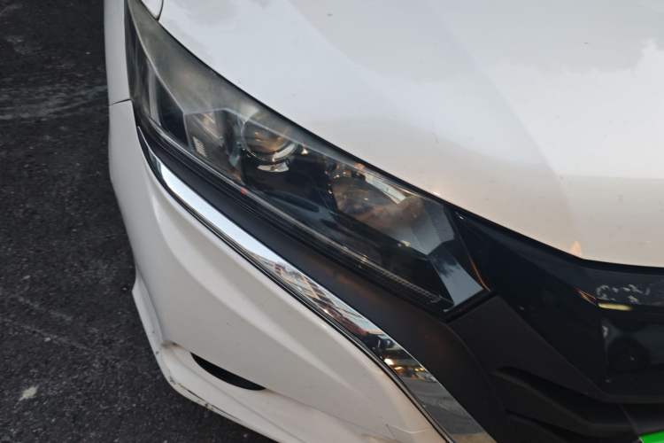 Used Honda Gienia 2017 1.5L CVT Comfort Version Right Front Headlight