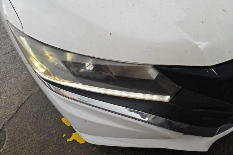 Used Honda Gienia 2017 1.5L CVT Fashion Edition Right Front Headlight