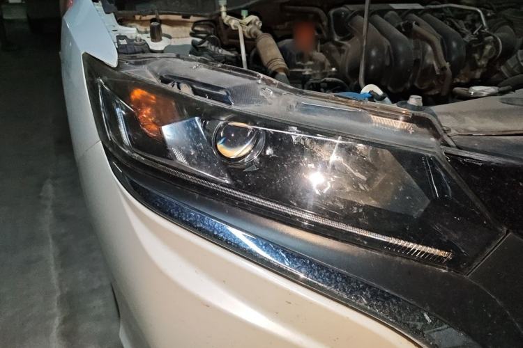 Used Honda Gienia 2017 1.5L CVT Classic Edition Right Front Headlight