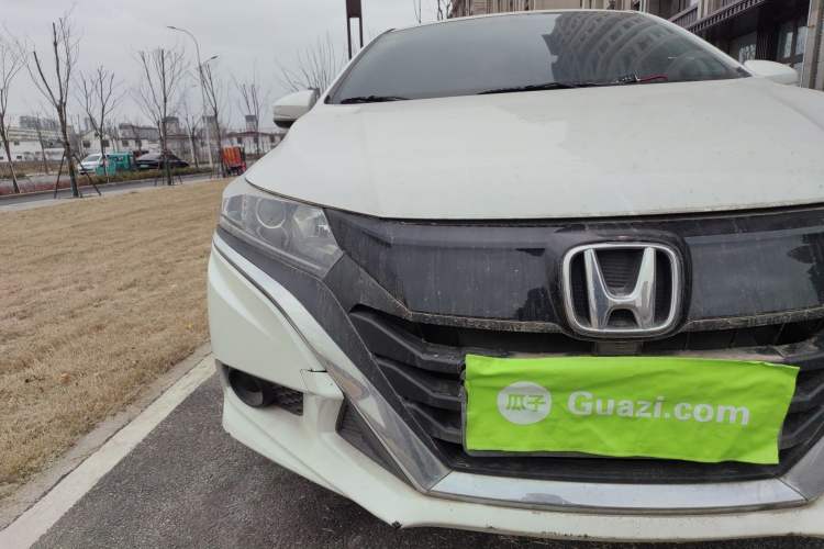 Used Honda Gienia 2017 1.5L CVT Classic Edition Right Front Headlight
