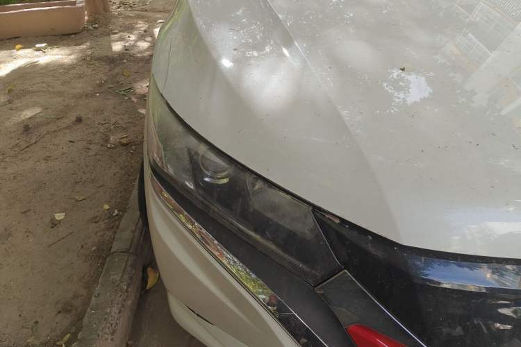 Used Honda Gienia 2017 1.5L CVT Classic Edition Right Front Headlight