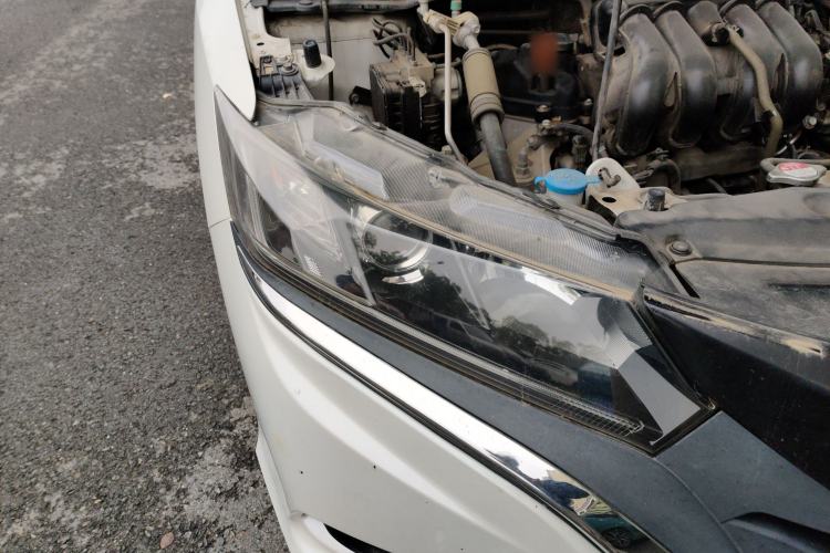 Used Honda Gienia 2017 1.5L CVT Comfort Version Right Front Headlight