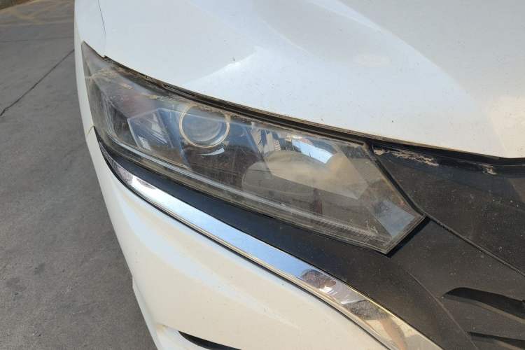 Used Honda Gienia 2017 1.5L CVT Classic Edition Right Front Headlight