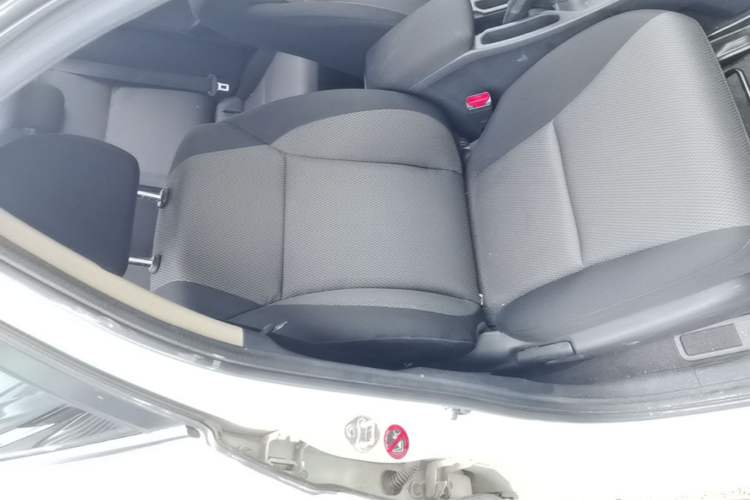 Used Honda Gienia 2017 1.5L CVT Comfort Version Right Front Seat