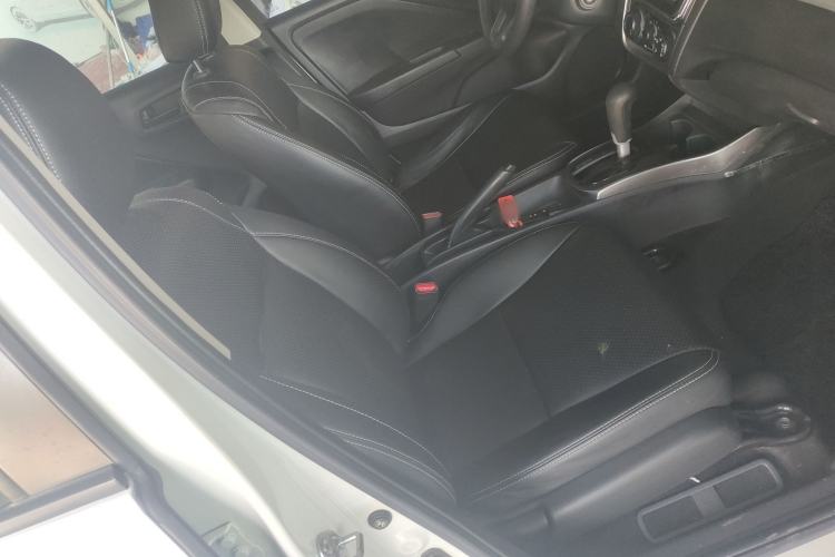 Used Honda Gienia 2017 1.5L CVT Classic Edition Right Front Seat