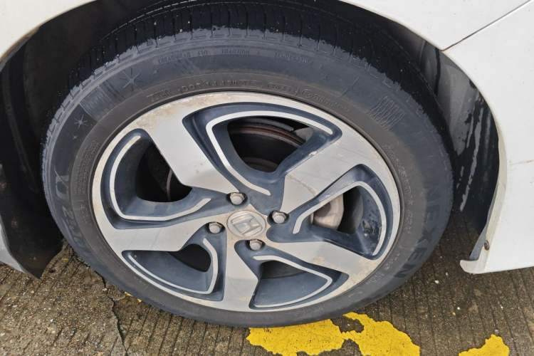 Used Honda Gienia 2017 1.5L CVT Fashion Edition Right Front Wheel Hub