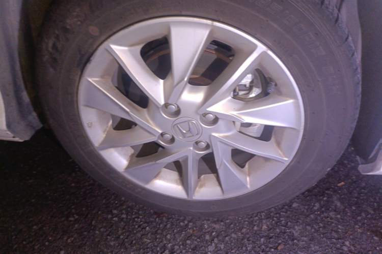 Used Honda Gienia 2017 1.5L CVT Comfort Version Right Front Wheel Hub