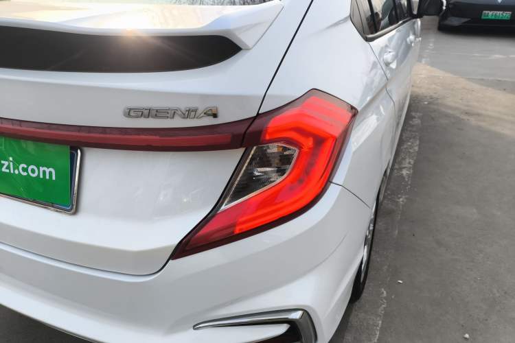 Used Honda Gienia 2017 1.5L CVT Classic Edition Right Rear Taillight