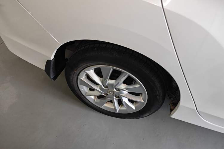Used Honda Gienia 2017 1.5L CVT Classic Edition Right Rear Wheel Hub