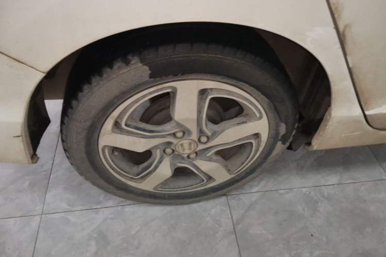 Used Honda Gienia 2017 1.5L CVT Fashion Edition Right Rear Wheel Hub
