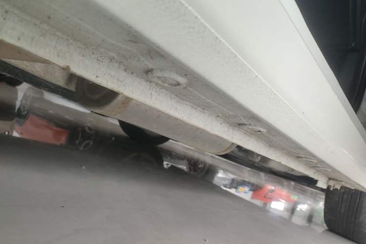 Used Honda Gienia 2017 1.5L CVT Comfort Version Right Side Sill