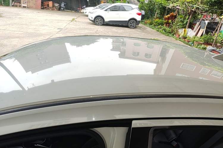 Used Honda Gienia 2017 1.5L CVT Classic Edition Roof