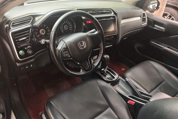 Used Honda Gienia 2017 1.5L CVT Luxury Edition Steering Wheel