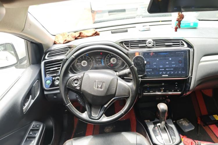 Used Honda Gienia 2017 1.5L CVT Luxury Edition Steering Wheel