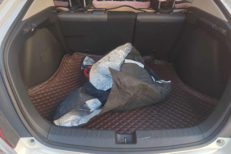 Used Honda Gienia 2017 1.5L CVT Classic Edition Trunk