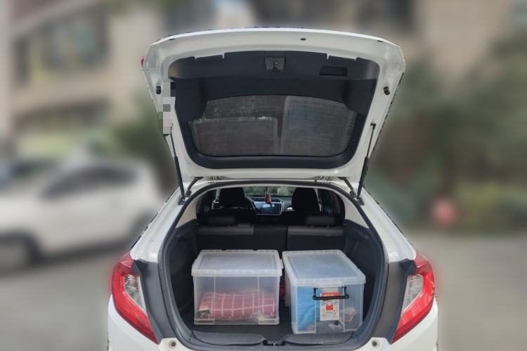 Used Honda Gienia 2017 1.5L CVT Classic Edition Trunk