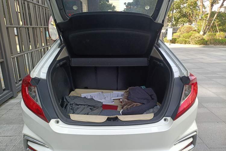 Used Honda Gienia 2017 1.5L CVT Comfort Version Trunk