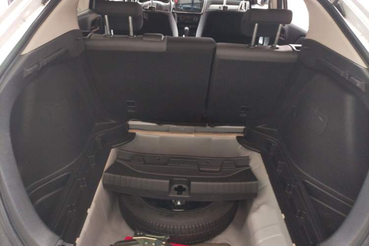 Used Honda Gienia 2017 1.5L CVT Classic Edition Trunk