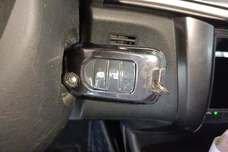 Used Honda Gienia 2017 1.5L CVT Classic Edition Vehicle Key