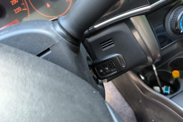 Used Honda Gienia 2017 1.5L Manual Classic Edition Vehicle Key