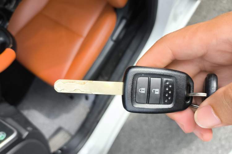 Used Honda Gienia 2017 1.5L CVT Classic Edition Vehicle Key