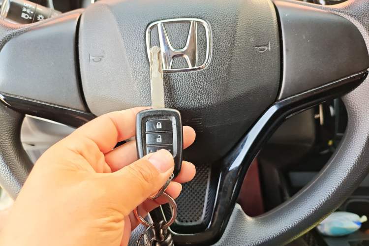 Used Honda Gienia 2017 1.5L CVT Comfort Version Vehicle Key