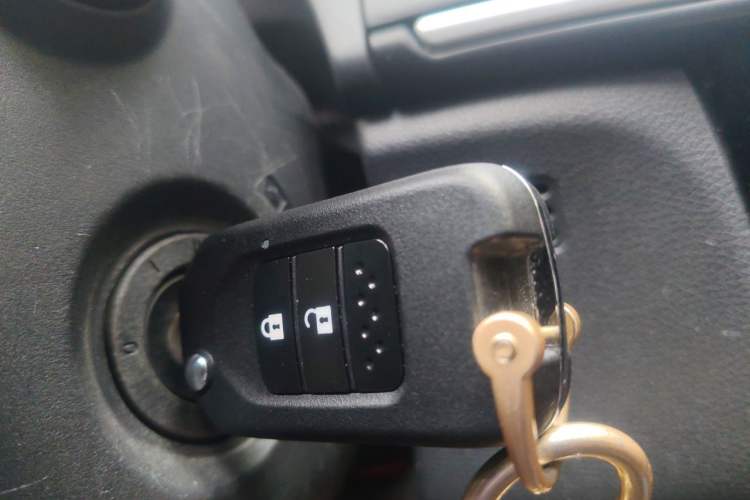 Used Honda Gienia 2017 1.5L CVT Comfort Version Vehicle Key