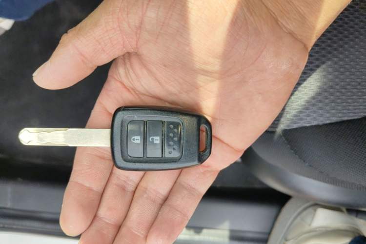 Used Honda Gienia 2017 1.5L CVT Classic Edition Vehicle Key