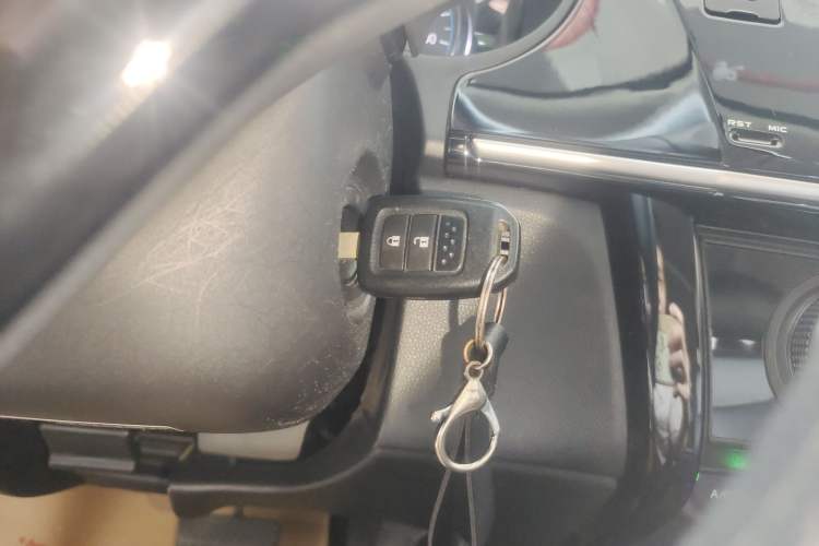 Used Honda Gienia 2017 1.5L CVT Comfort Version Vehicle Key