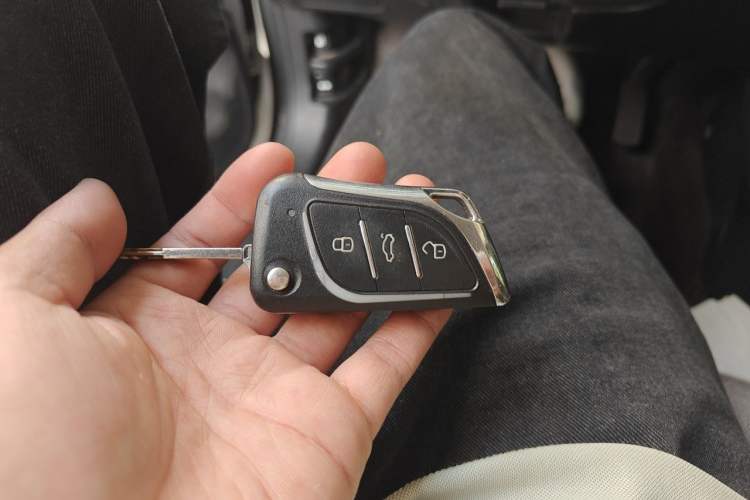 Used Honda Gienia 2017 1.5L CVT Classic Edition Vehicle Key