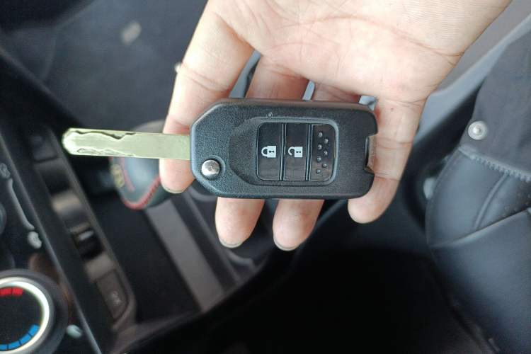 Used Honda Gienia 2017 1.5L CVT Comfort Version Vehicle Key