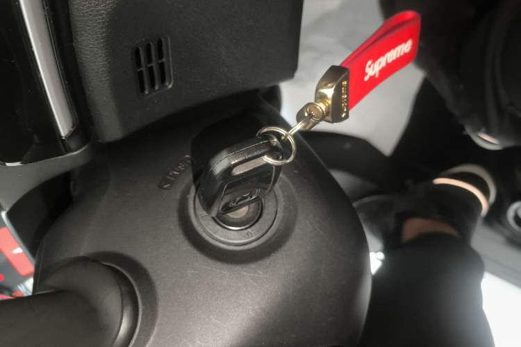Used Honda Gienia 2017 1.5L CVT Classic Edition Vehicle Key