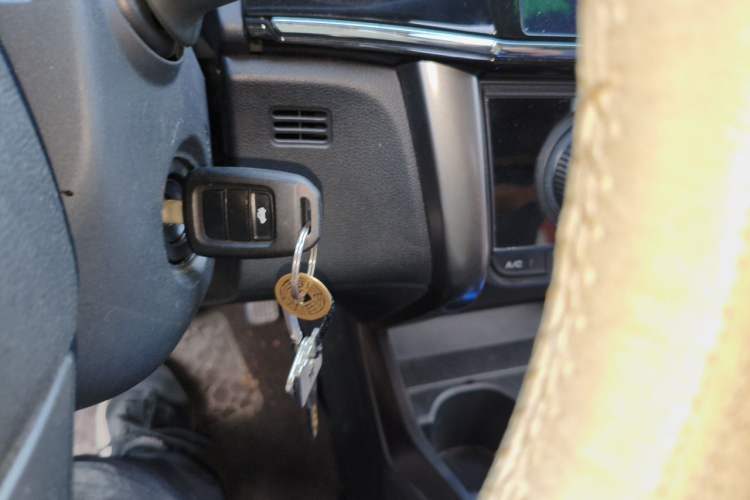 Used Honda Gienia 2017 1.5L CVT Classic Edition Vehicle Key