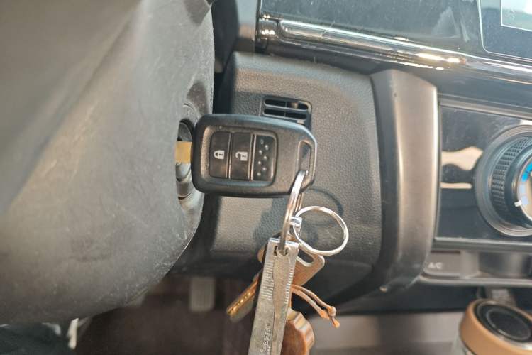 Used Honda Gienia 2017 1.5L Manual Classic Edition Vehicle Key
