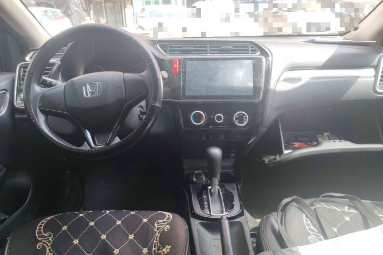 Used Honda Gienia 2017 1.5L CVT Comfort Version Center Console
