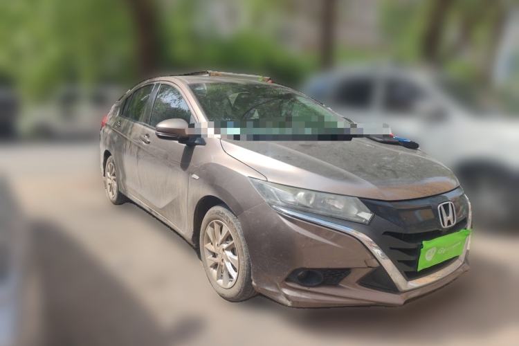 Used Honda Gienia 2017 1.5L CVT Comfort Version Front Right 45 Deg