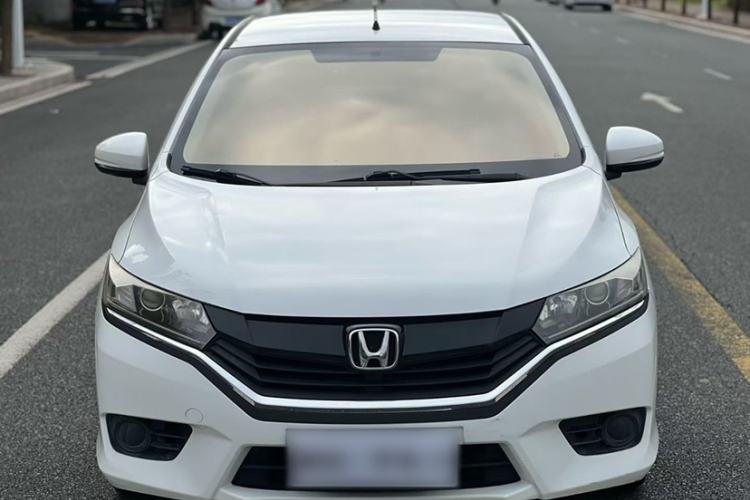 Used Honda Greiz 2016 1.5L CVT Classic Edition Exterior 2