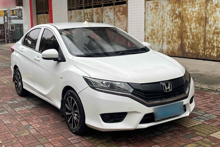 Used Honda Greiz 2016 1.5L CVT Classic Edition Exterior 2