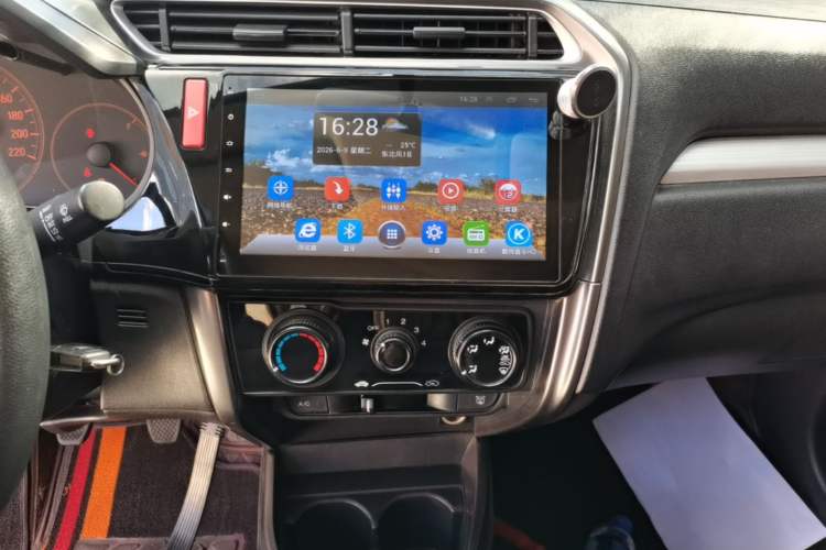 Used Honda Greiz 2016 1.5L Manual Classic Edition Audio And AC Panel