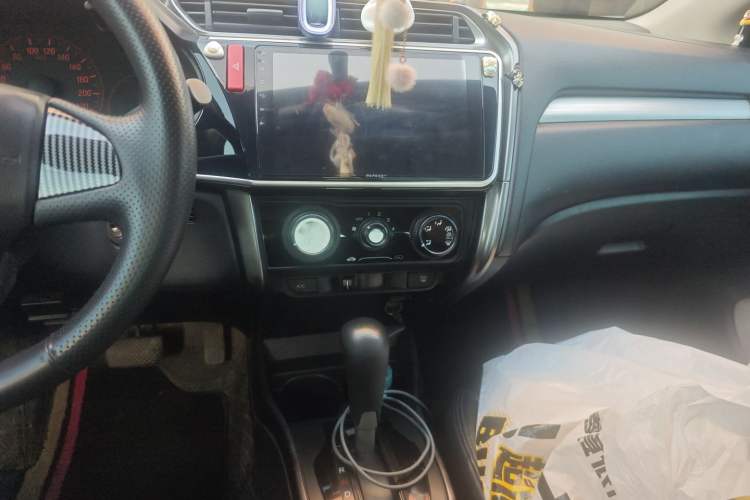 Used Honda Greiz 2016 1.5L CVT Classic Edition Audio And AC Panel