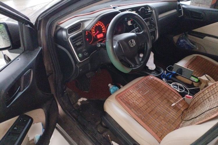 Used Honda Greiz 2016 1.5L CVT Classic Edition Driver Seat